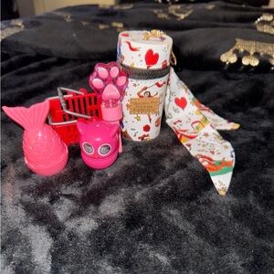 Pink and White Cosmetic Set